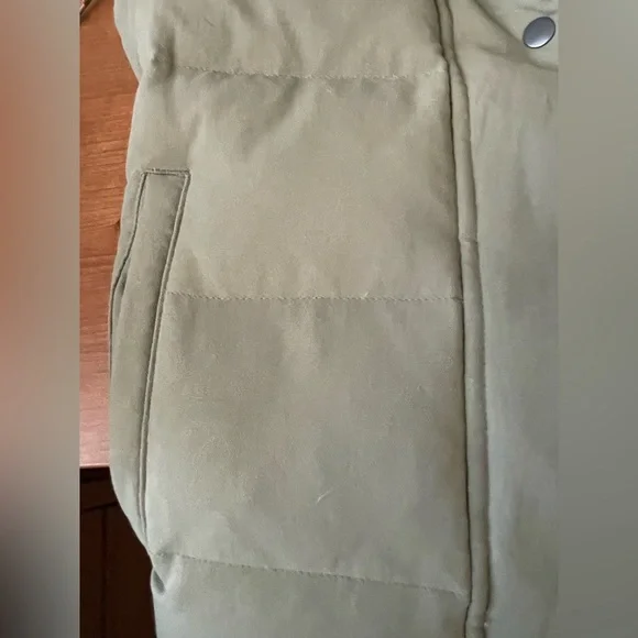 Patagonia Bivy Hooded Vest - Olive and Cream - Picture 6 of 6